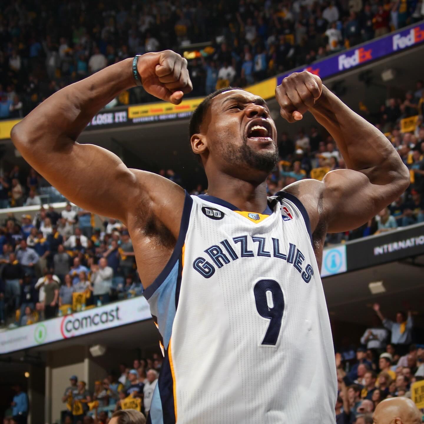 加时末段孟菲斯灰熊主帅复盘：CBA常规赛节点到来，引发热议，高层口径保持一致(孟菲斯灰熊队比赛)