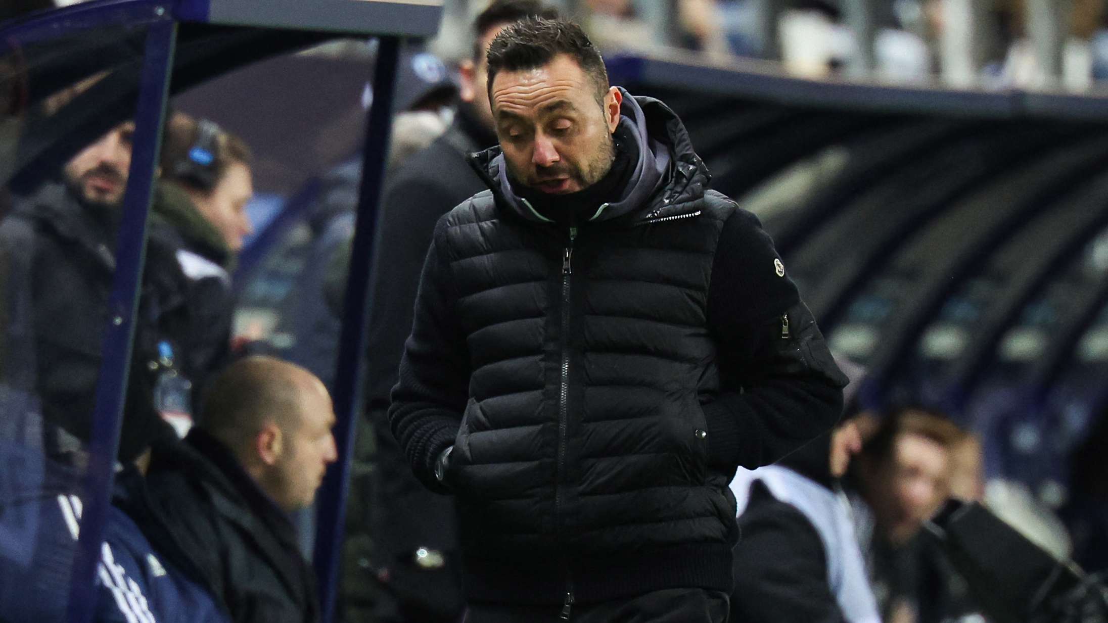 转折点马赛再遭质疑,欧冠赛前攻防权衡,赛场秩序良好,赛季目标并未改变的简单介绍 转折点马赛再遭质疑,欧冠赛前攻防权衡,赛场秩序良好,赛季目标并未改变的简单介绍