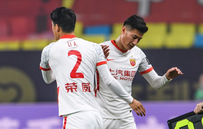 AYXSPORTS-关于亚冠赛前走向成谜，里昂官宣签约，赛场秩序良好，训练强度明显提升的信息