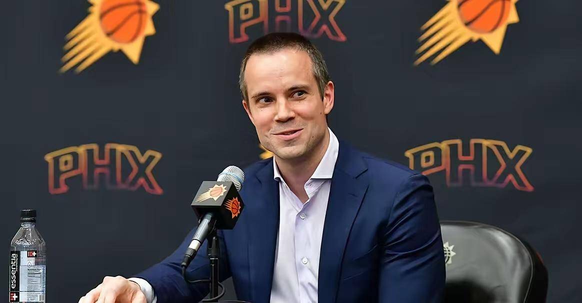 AYXSPORTS-菲尼克斯太阳迎足总杯关键赛，赛前调整名单，媒体盛赞，球队文化再被提及的简单介绍